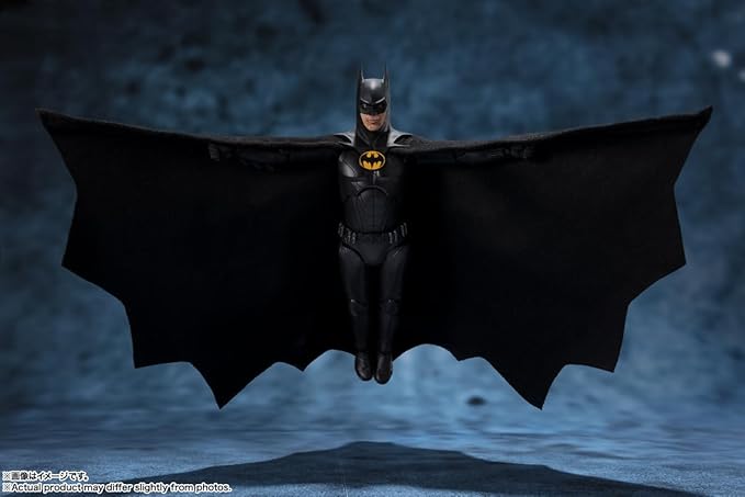 TAMASHII NATIONS - The Flash - Batman, Bandai Spirits S.H.Figuarts Action Figure - Figurio