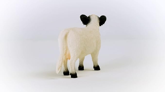 Schleich Farm World Realistic Galloway Cow Figurine - Highly Detailed and Durable Farm Animal Toy, Fun and Educational Play for Boys and Girls, Gift for Kids Ages 3+ - Figurio