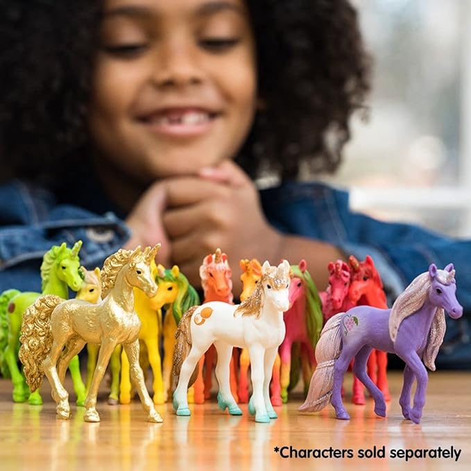 Schleich bayala, Unicorn Gifts for Girls and Boys Ages 5-12, 6-Piece Set, Collectible Unicorn Foal Toys, Fruit & Gold Unicorn Foals - Figurio