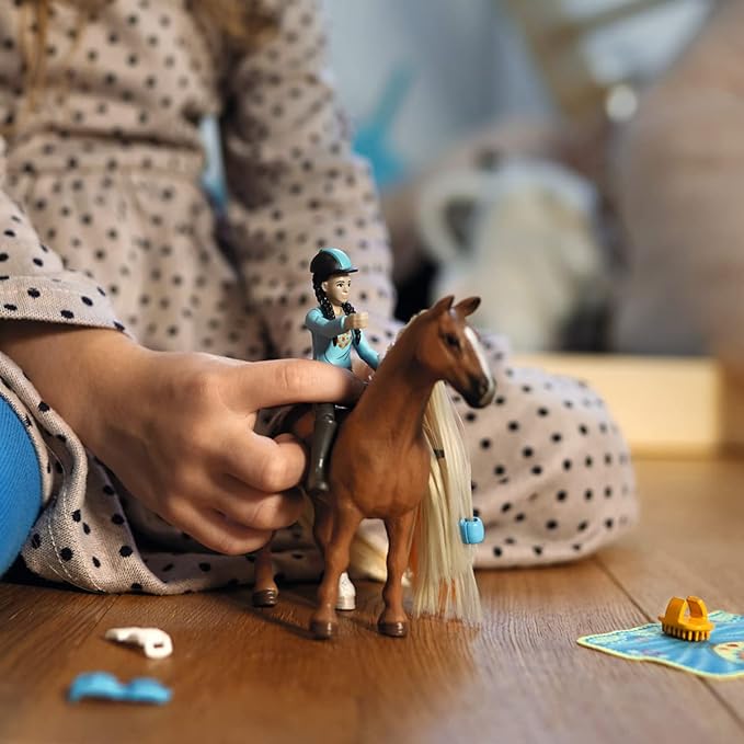 Schleich Horse Club Sofia's Beauties 18-Piece Horse Beauty Set - Horse Rider Kim and Horse Figurine with Brushable Styling Hair Plus Bead and Clip Accessories, Gift for Boys and Girls Ages 5 and up - Figurio