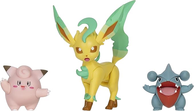 Pokémon PKW2806 Battle Figure Set - Piepi, Kaumalat, Folipurba Official Battle Figure Set, Multicoloured - Figurio