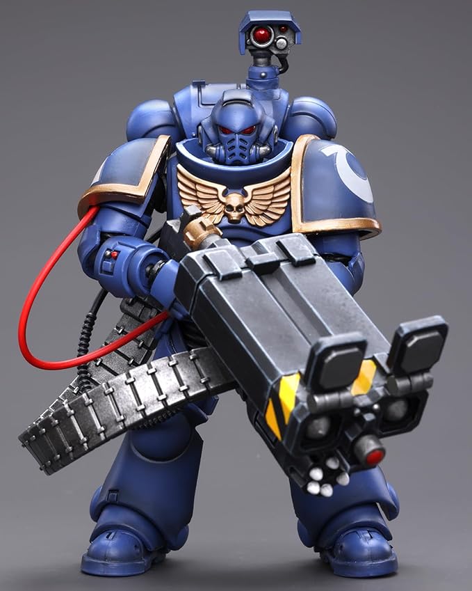 JOYTOY Warhammer 40K 1/18 Action Figures, Ultramarines Desolation Marine with Castellan Launcher (Superkrak) Perfect for Collectors & Decor, an Ideal Figurine Gift - JT8810 - Figurio