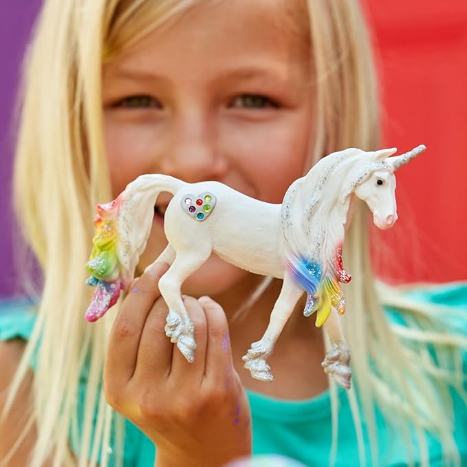 Schleich bayala, Unicorn Toys for Girls and Boys, Rainbow Love Unicorn Stallion with Glitter and Rhinestone Details, Ages 5+, Multicolor, 4.5 inch - Figurio