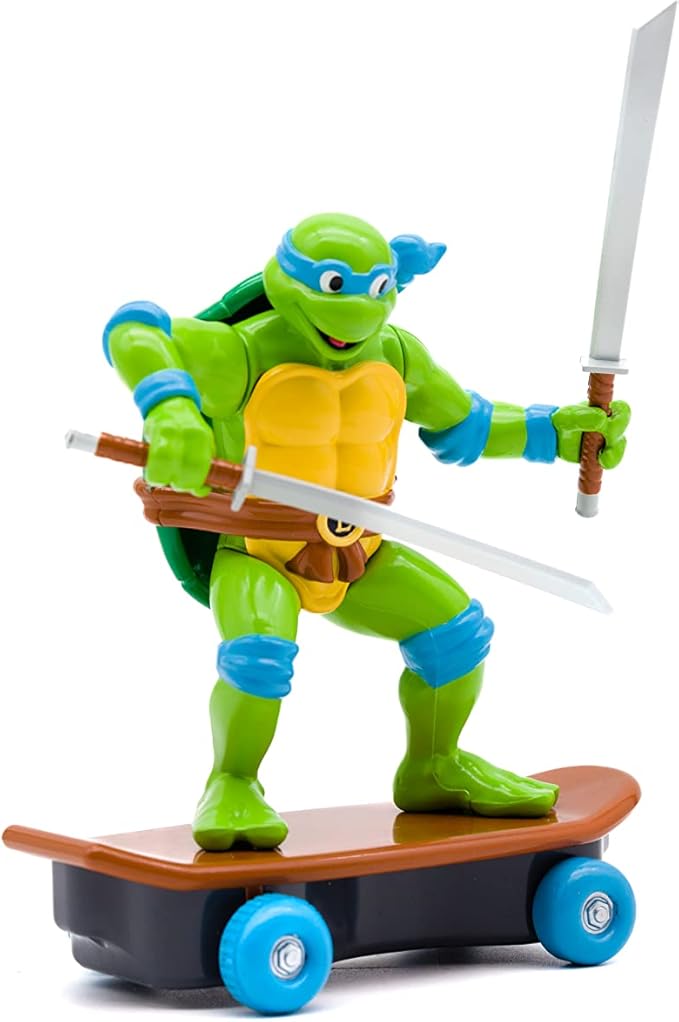 Teenage Mutant Ninja Turtles 5" Sewer Shredders Leonardo Classic Edition Ages 3+ - Battle & Shred with Signature Katanas! - Figurio