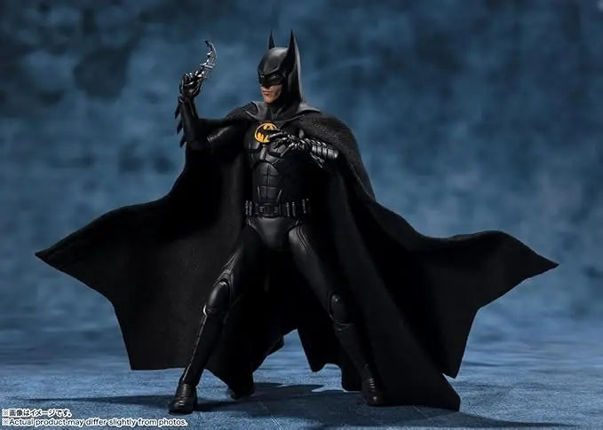 TAMASHII NATIONS - The Flash - Batman, Bandai Spirits S.H.Figuarts Action Figure - Figurio