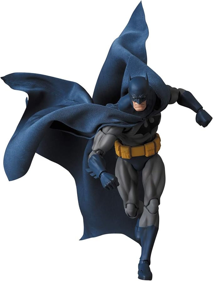 Medicom DC Comics: Batman Hush Mafex Action Figure - Figurio