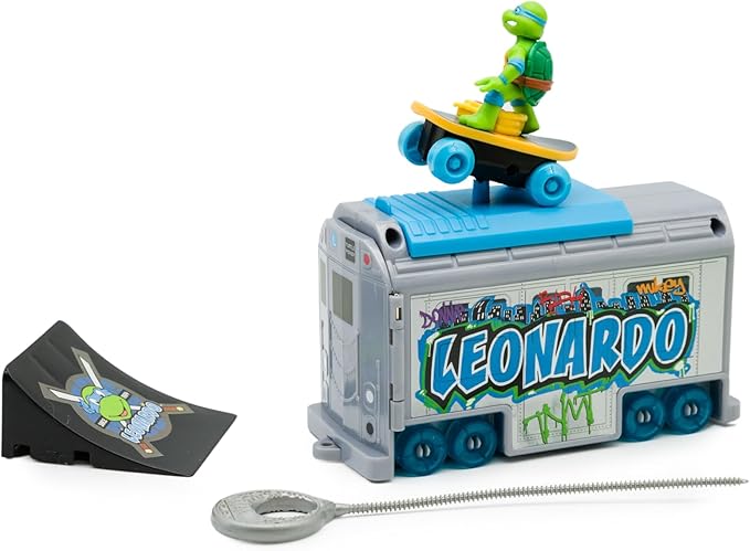 Teenage Mutant Ninja Turtles 5" Switch Kick Subway Launcher Leonardo Ages 3+ - Launch & Shred with Signature Katanas! - Figurio