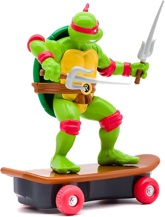 Teenage Mutant Ninja Turtles 5" Sewer Shredders - Raphael Classic Edition - Skate and Battle with Ninja Action - Ages 3+ - Figurio