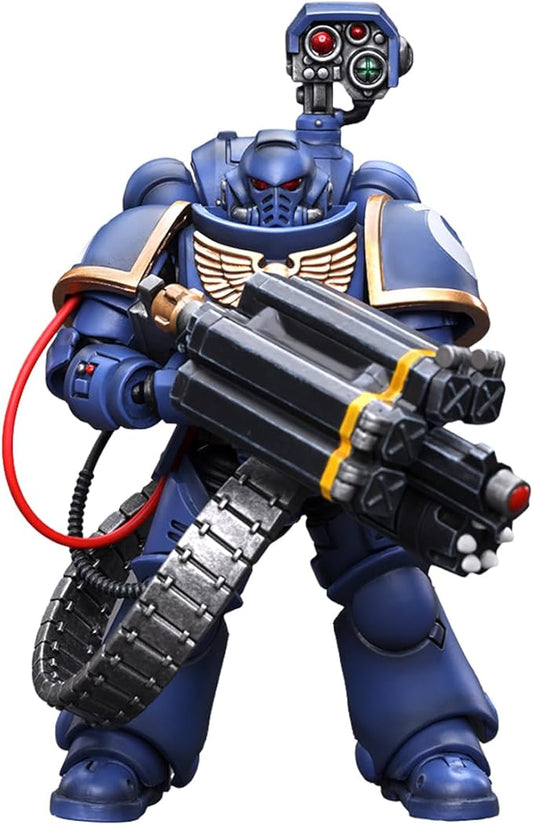 JOYTOY Warhammer 40K 1/18 Action Figures, Ultramarines Desolation Marine with Castellan Launcher (Superfrag) Perfect for Collectors & Decor, an Ideal Figurine Gift - JT8827 - Figurio