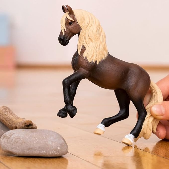 Schleich Horses 2023, Horse Club for Girls and Boys Paso Peruano Stallion Horse Toy Figurine, Ages 5+ - Figurio