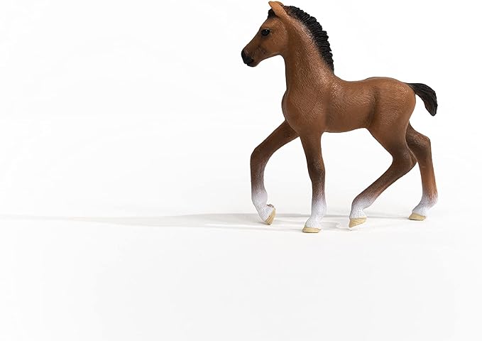 Schleich Horse Club Realistic Oldenburger Foal Baby Horse Figurine - Detailed Horse Toy, Durable for Education and Imaginative Play for Girls and Boys, Gift for Kids Ages 5+ - Figurio