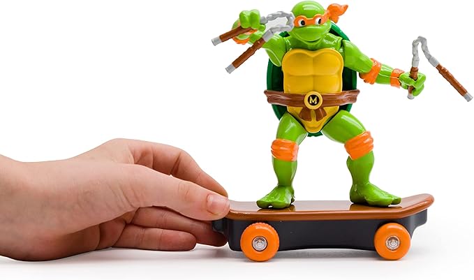 Teenage Mutant Ninja Turtles 5" Sewer Shredders Classic Edition Michelangelo Ages 3+ Shredding Action Figure - Figurio