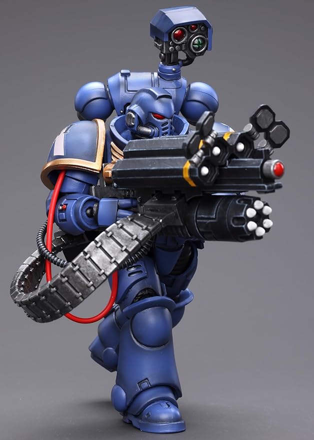 JOYTOY Warhammer 40K 1/18 Action Figures, Ultramarines Desolation Marine with Castellan Launcher (Superfrag) Perfect for Collectors & Decor, an Ideal Figurine Gift - JT8827 - Figurio