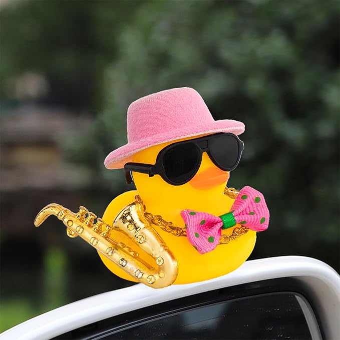 wonuu Rubber Duck Car Ornaments Cute Car Accessories for Duck Car Dashboard Decorations with Bow Tie TOP Hat Necklace and Musical Instruments, Pink hat rose tie - Figurio