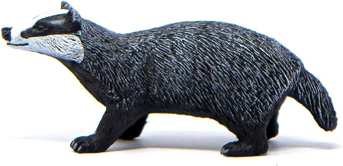 Schleich Wild Life, North American Woodland Wild Animal Toys for Kids, Badger Toy Figurine - Figurio