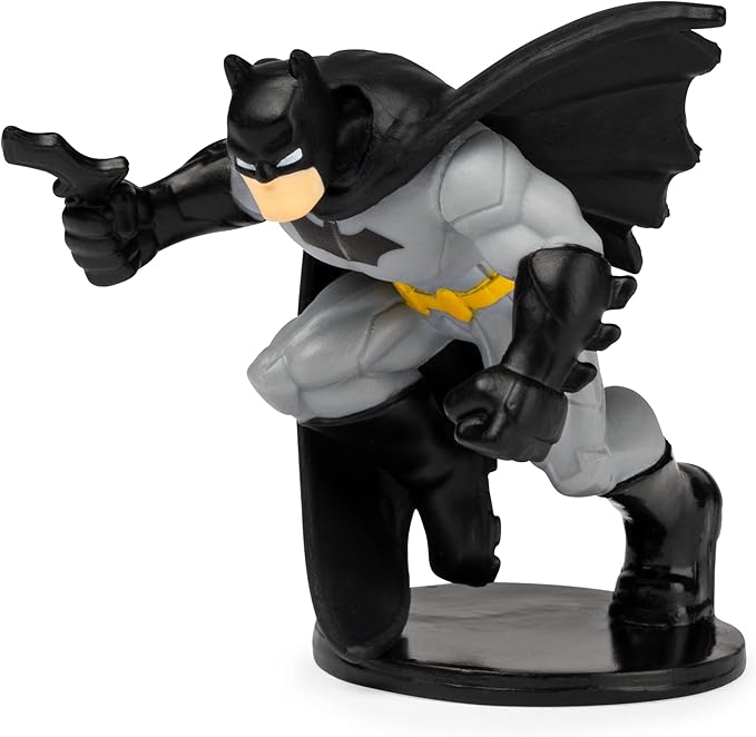 DC Comics Batman 2-inch Scale 8-Pack of Collectible Mini Action Figures (Amazon Exclusive), Kids Toys for Boys Aged 3 and up - Figurio