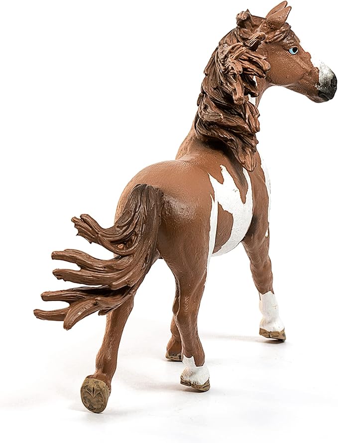 Schleich Farm World, Realistic Animal Toys for Boys and Girls, Pinto Stallion Spotted Horse Figurine, Ages 3+ - Figurio