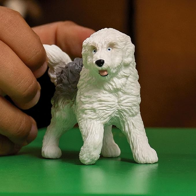 Schleich Farm World New 2024 Farm Animal Toy Old English Sheepdog Dog Figurine - Figurio