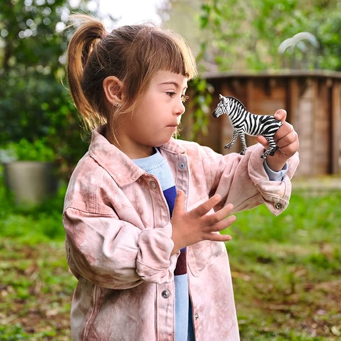 Schleich Wild Life Realistic Female Zebra Figurine - Authentic and Highly Detailed Wild Animal Toy, Durable for Education and Fun Play for Kids, Perfect for Boys and Girls, Ages 3+ - Figurio