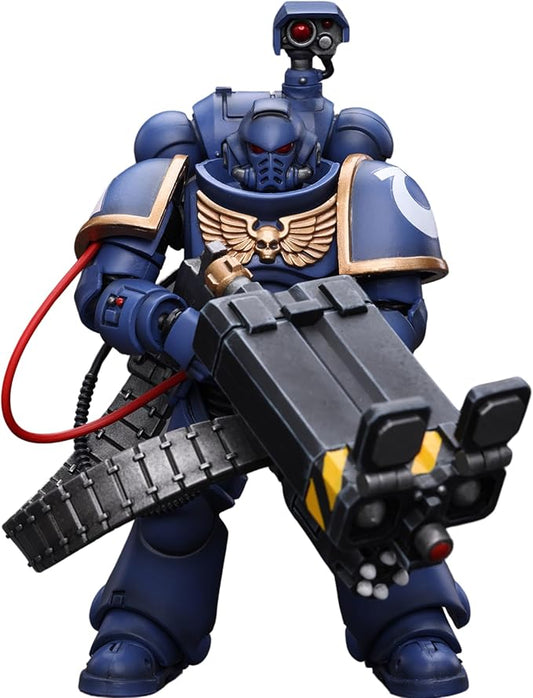 JOYTOY Warhammer 40K 1/18 Action Figure Ultramarines Desolation Marine with Castellan Launcher Superkrak Collection Anime Model Gift (4-inch) - Figurio