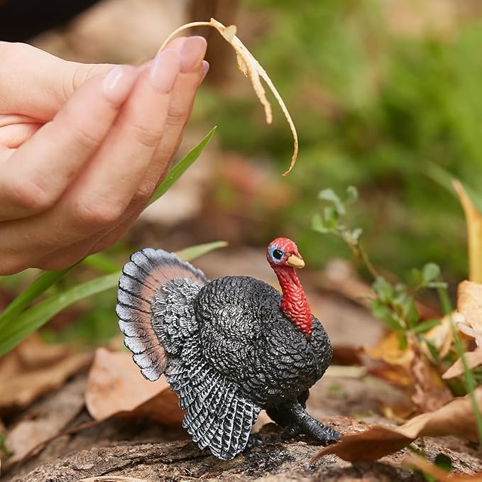 Schleich Farm World, Farm Animal Toys for Boys and Girls, Realistic Bird Toys, Turkey Toy Figurine - Figurio