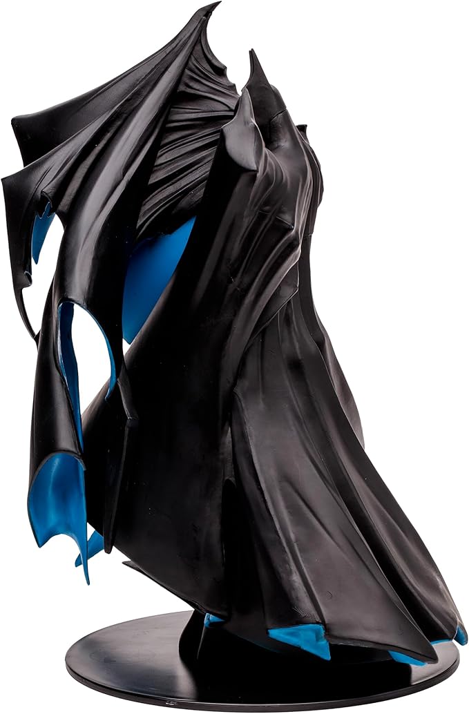 McFarlane Toys - DC Direct Batman by Todd McFarlane 1:8 Scale Statue - Figurio