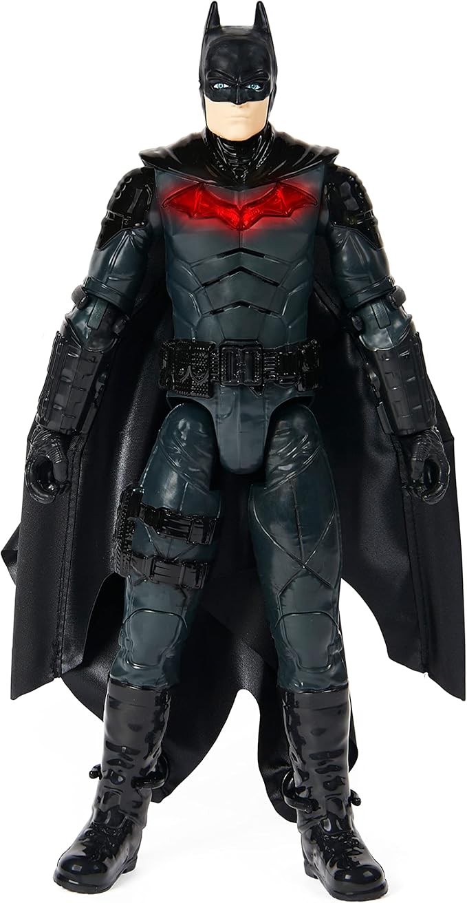 DC Comics, Batman 12-inch Wingsuit Action Figure with Lights and Phrases, Expanding Wings, The Batman Movie Collectible Kids Toys for Boys and Girls Ages 3 and up - Figurio