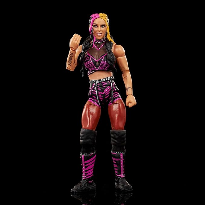 Mattel WWE Dakota Kai Elite Collection Action Figure with Accessories, Articulation & Life-like Detail, Collectible Toy, 6-inch - Figurio