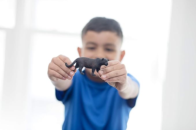 Schleich Wild Life Realistic Prowling Black Panther Figure - Jungle Animal Figure for Kids, Perfect Durable Toy for Fun and Imaginative Adventures, Gift for Boys and Girls Ages 3+ - Figurio