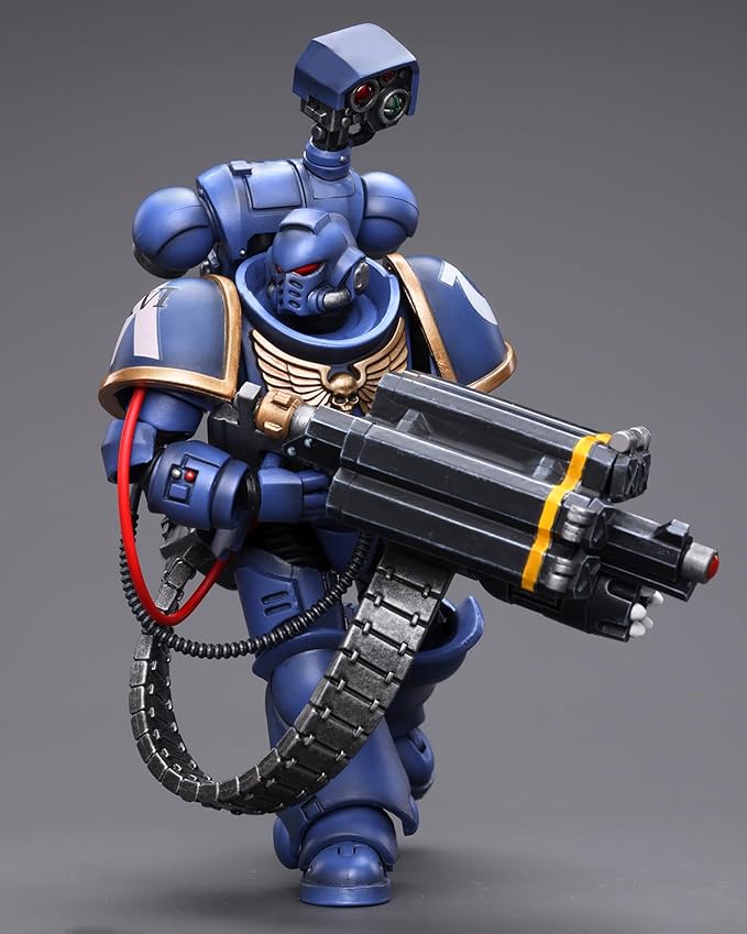 JOYTOY Warhammer 40K 1/18 Action Figures, Ultramarines Desolation Marine with Castellan Launcher (Superfrag) Perfect for Collectors & Decor, an Ideal Figurine Gift - JT8827 - Figurio