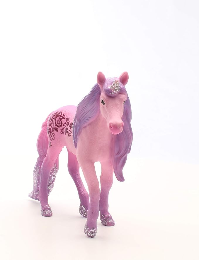 Schleich bayala, Unicorn Toys, Unicorn Gifts for Girls and Boys 5-12 years old, Lenuja Unicorn Foal - Figurio