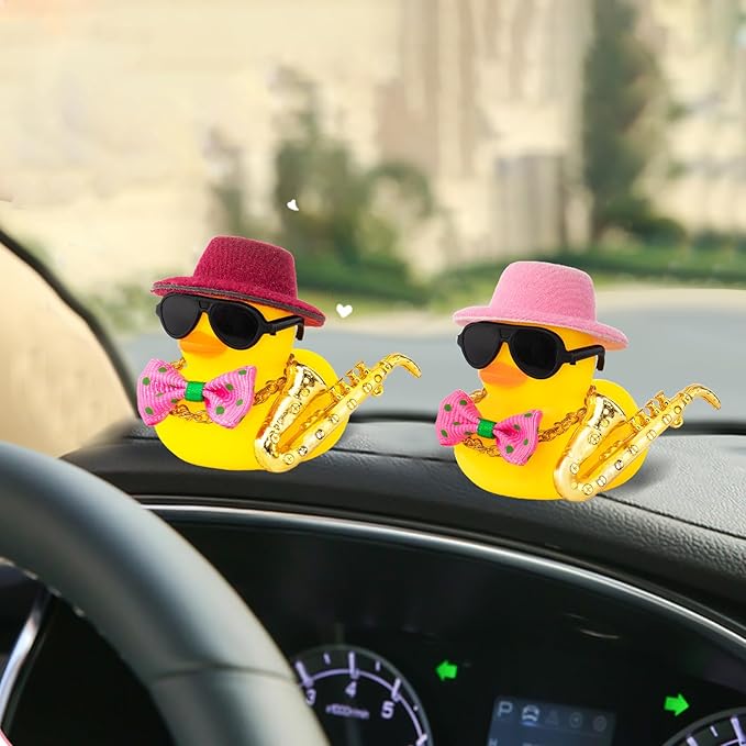 wonuu Rubber Duck Car Ornaments Cute Car Accessories for Duck Car Dashboard Decorations with Bow Tie TOP Hat Necklace and Musical Instruments, Pink hat rose tie - Figurio