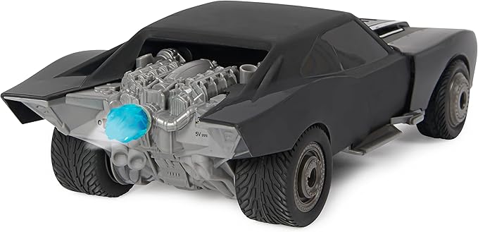 DC Comics, The Batman Turbo Boost Batmobile, Remote Control Car with Official Batman Movie Styling Kids Toys for Boys and Girls Ages 4 and Up - Figurio