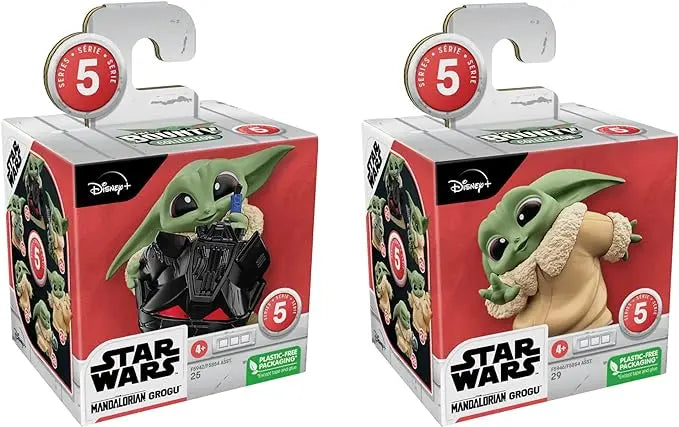 STAR WARS The Bounty Collection Series 5, 2-Pack Grogu Figures, 2.25-Inch-Scale Helmet Hijinks, Peek-A-Boo, Toy for Kids Ages 4 and Up - Figurio