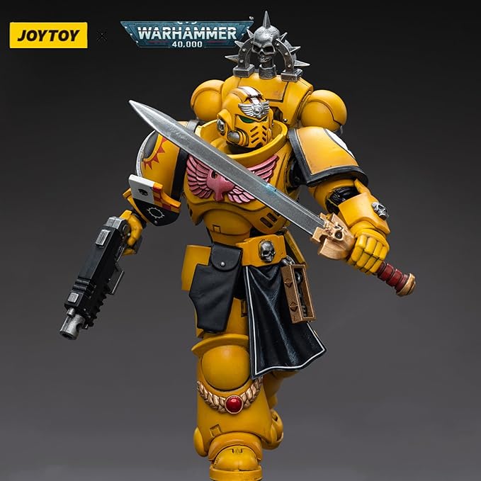 JOYTOY 1/18 Warhammer 40,000 Action Figure Imperial Fists Lieutenant with Power Sword Collection Model (4.8 inch) - Figurio