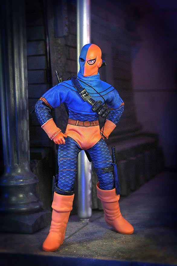 Mego DC Heroes: Deathstroke Previews Exclusive 8" Batman Action Figure, Multicolor - Figurio