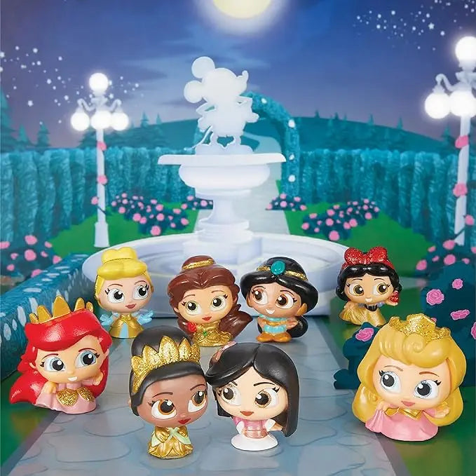 Disney Doorables Glitter and Gold Princess Collection Peek, 8 Blind Bag Inspired Figures, Officially Licensed Kids Toys for Ages 5 Up by Just Play - Figurio