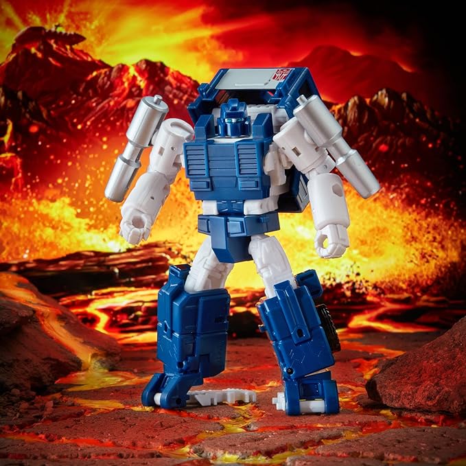 Transformers Toys Generations War for Cybertron: Kingdom Deluxe WFC-K32 Autobot Pipes Action Figure - Kids Ages 8 and Up, 5.5-inch - Figurio