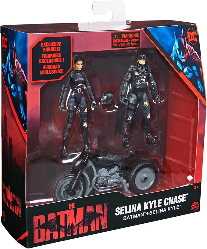 The Batman 2022 Movie Series Selina Kyle Chase Set with Batman and Motorcycle - Figurio