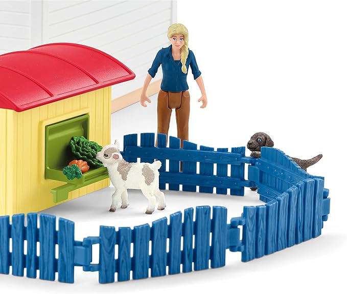 Schleich Farm World Baby Pet Animal Play Hotel with Caretaker Figurine - Large 54-Piece Playset with Dog, Cat, Bunny, Plus Accessories and More, Imagination for Boys and Girls, Gift for Kids Age 3+ - Figurio