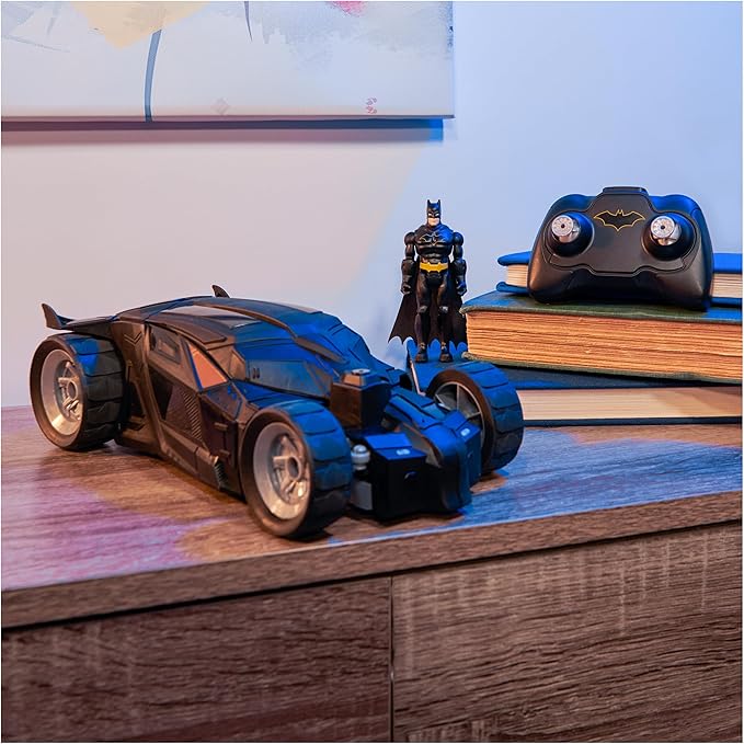 DC Comics, Batman Batmobile Remote Control Car, Easy to Drive, Compatible with Batman Figures, Kids Toys for Boys and Girls Ages 4 and Up - Figurio