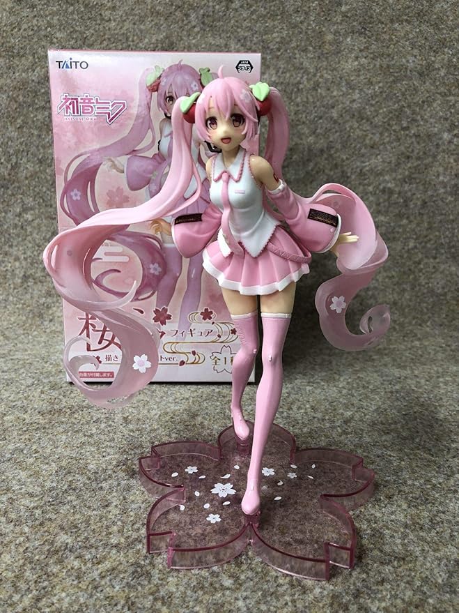 Taito 451113600 Project Diva Hatsune Miku Sakura Version Figure, 7" - Figurio