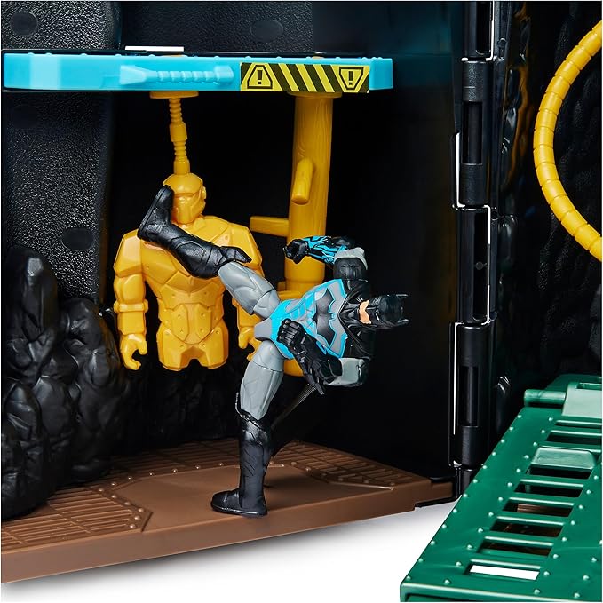 Batman, Bat-Tech Batcave, Giant Transforming Playset with Exclusive 4” Batman Figure and Accessories, Kids Toys for Boys Aged 4 and Up - Figurio