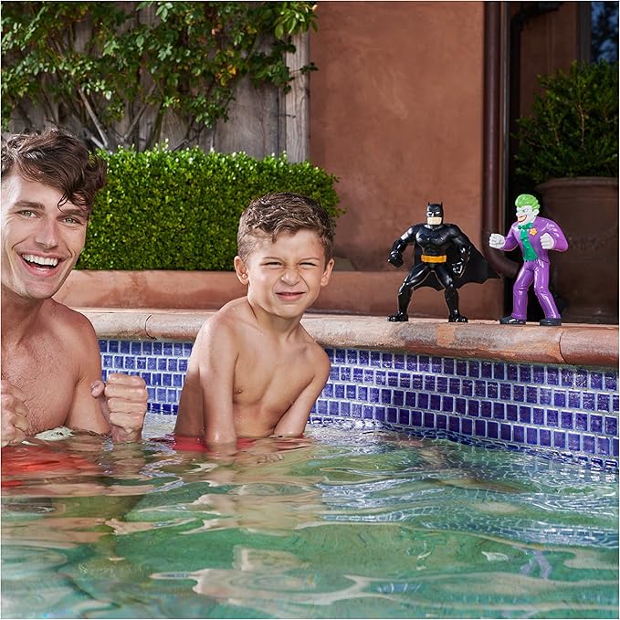 Swimways DC Batman Floatin' Figures, Swimming Pool Accessories & Kids Pool Toys, Batman Party Supplies & Water Toys for Kids Aged 3 & Up, Batman & Joker 2-Pack - Figurio